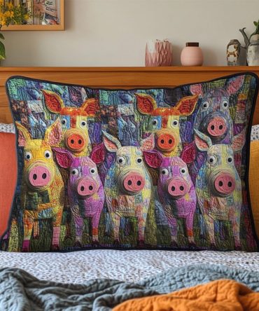 Charming Patchwork Pig Quilted Pillow Cover, Pigs In The Patchwork Design, Farmhouse Accent Sham, Cotton-Blend, Machine Washable