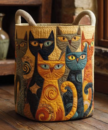 Playful Cats Quilted Laundry Hamper — Fun Cartoon Cat-Print Collapsible Fabric Basket For Bedrooms, Nurseries & Gifts