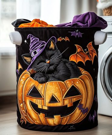 Pumpkin Prowler Quilted Fall Laundry Hamper — Festive Pumpkin Cat Foldable Storage Basket For Seasonal Decor, Bedroom & Nursery; Durable & Space-Saving