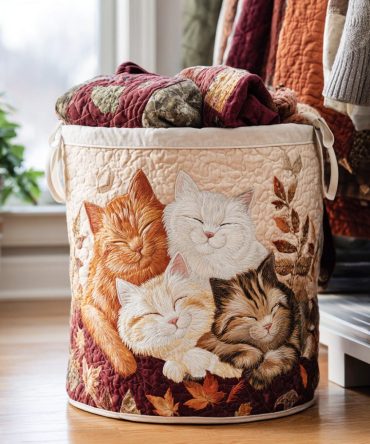 Purrfect Charm Quilted Laundry Hamper — Cute Cat-Pattern Foldable Basket With Sturdy Handles, Lightweight & Machine-Friendly Liner