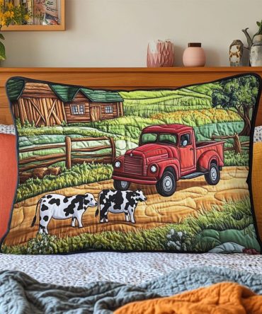Country Ride Quilted Pillow Cover — Vintage Road & Countryside Decorative Throw In Cotton-Blend For Cozy, Rustic Living Spaces