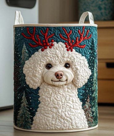 Reindeer Pup Quilted Laundry Hamper — Cute Holiday Foldable Fabric Basket With Easy-Carry Handles For Festive Storage & Gift Giving