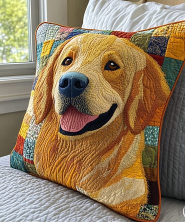 Retriever Magic Quilted Throw Pillow Cover — Charming Labrador Motif Decorative Pillowcase For Pet Lovers & Homes