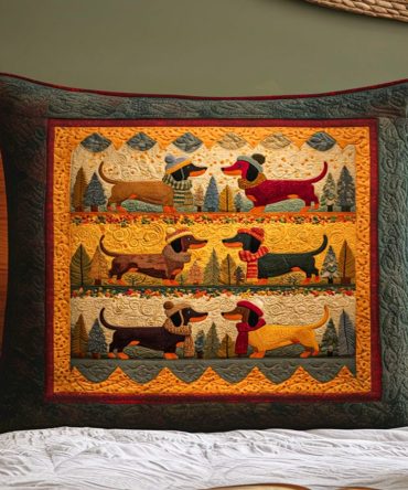 Rustic Dachshund Quilted Pillow Cover — Charming Dog-Themed Decorative Throw Pillowcase For Farmhouse, Cottage & Pet Lovers' Décor