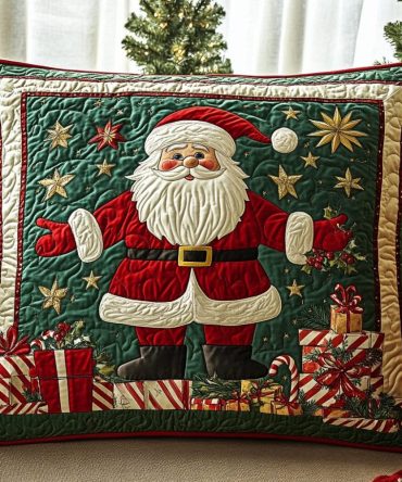 Santa Workshop Magic Quilted Decorative Pillow Cover - Vintage Santa & Toyshop Throw Pillowcase, Quilted Microfiber Holiday Accent For Festive Rooms