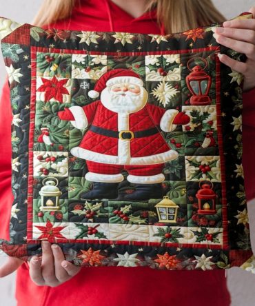 Santa'S Workshop Quilted Pillow Cover — Charming Holiday Throw Pillowcase, Quilted Decorative Accent For Christmas Decorating