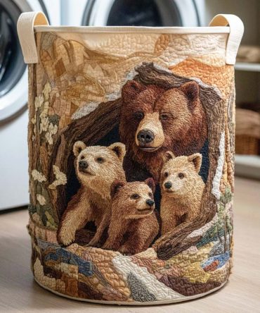 Savage Paw Quilted Storage Hamper — Eye-Catching Foldable Laundry Basket With Animal Paw Pattern, Durable Handles & Padded Sides