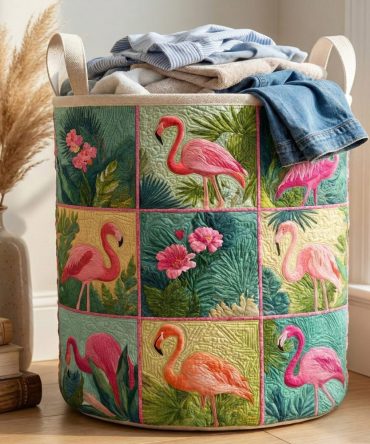 Seaside Serenity Quilted Laundry Hamper - Coastal Foldable Laundry Organizer With Durable Handles, Breathable Lining, Machine-Washable Cover