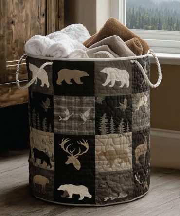 Shadow Hunt Woods Quilted Laundry Hamper — Camouflage-Inspired Foldable Fabric Basket With Handles For Rustic, Functional Home Storage
