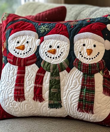 Snow Family Quilted Throw Pillow Cover — Charming Christmas Pillowcase With Snowman Family Design For Cozy Holiday Rooms