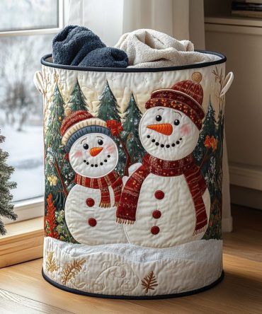 Snowman Delight Quilted Laundry Hamper — Charming Collapsible Fabric Basket With Handles, Waterproof Liner & Sturdy Stitching For Home Use