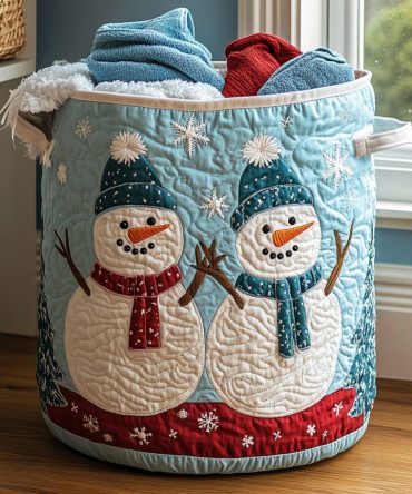 Snowman Wonder Quilted Laundry Basket — Festive Holiday Fabric Hamper, Foldable Quilted Laundry Organizer With Sturdy Base & Easy-Carry Handles