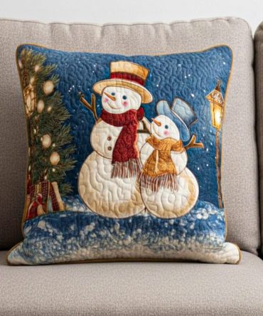 Snowy Charm Quilted Pillow Cover — Elegant Snowflake & Winter Motif Throw Case, Quilted Holiday Accent For Cozy Sofas & Bedrooms, Washable