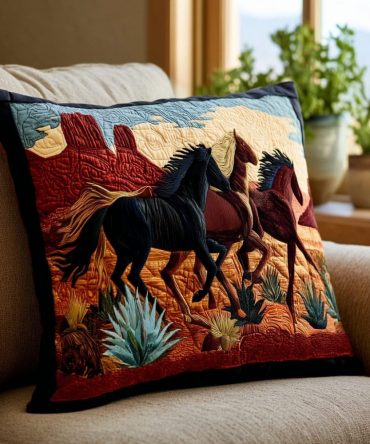 Spirit Run Quilted Pillow Cover - Athletic-Inspired Cotton Throw Pillowcase For Active Home, Motivational Accent Pillow For Gym & Living Room