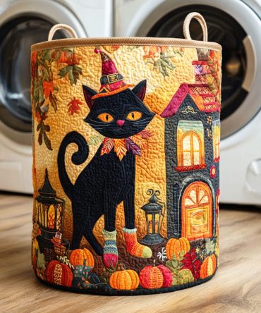 Spooky Cat Quilted Storage Hamper — Halloween-Themed Collapsible Laundry Basket With Fun Cat Design, Durable Handles & Kid-Friendly Fabric