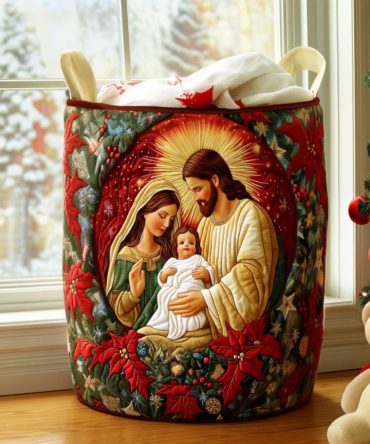 Star Of Hope Quilted Laundry Hamper - Festive Collapsible Laundry Basket With Reinforced Base & Sturdy Handles For Holiday & Everyday Use