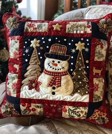 Starry Silent Night Quilted Holiday Pillow Cover — 18X18In Starry Christmas Throw Pillowcase, Quilted Cotton Blend, Reversible & Easy Care, Cozy Accent