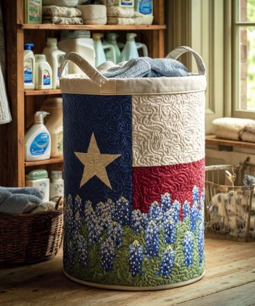 Texas Glory Quilted Laundry Hamper — Western-Inspired Fabric Storage Basket With Handles, Foldable & Decorative For Rustic Homes