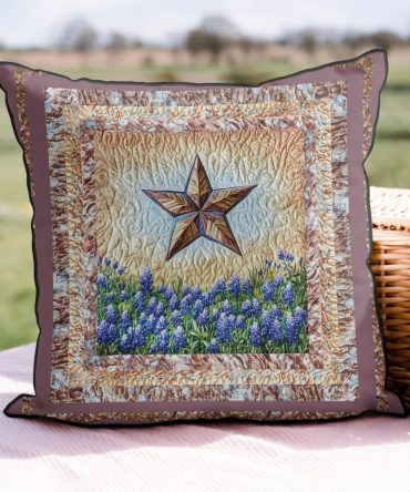 Texas Pride Quilted Decorative Pillow Cover — Lone Star Floral & Flag Motif, Sturdy Quilted Fabric, Easy-Care Accent