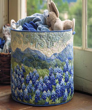 Texas Spring Floral Quilted Laundry Hamper — Large Foldable Decorative Laundry Basket With Handles, Country Farmhouse Organizer