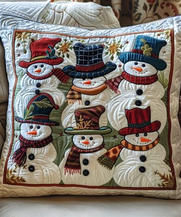 Top Hat Snowmen Quilted Pillow Cover - Classic Snowman Throw Pillowcase, Cozy Cotton, Machine-Washable Winter Decor, Perfect Holiday Gift