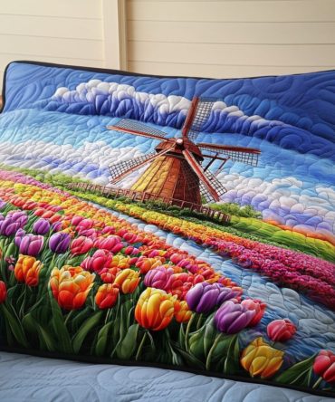 Quilted Tulip Pillowcase Cover — Floral Cotton-Blend Decorative Sham, Hypoallergenic & Machine-Washable Bedding Accent For Stylish Bedrooms