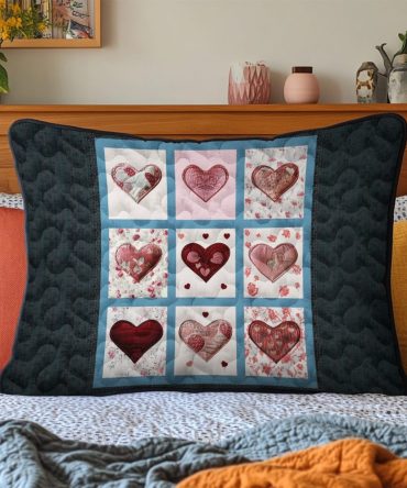 Vintage Heart Charm Quilted Decorative Pillow Cover — Heirloom-Inspired Floral Throw Pillow, Soft Cotton Blend Accent For Bed Or Sofa