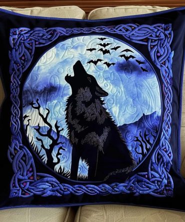 Whimsical Night Wolf Quilted Pillow Cover — Playful Moonlit Wolf Throw Pillow Case For Cozy Living Room, Bedroom & Gift Giving
