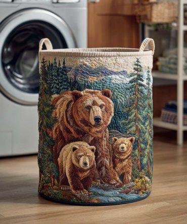 Wild Claw Quilted Laundry Hamper — Durable Foldaway Storage Basket With Bold Claw Motif, Reinforced Handles & Compact Fold Design