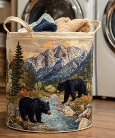 Wild Woodland Quilted Fabric Hamper — Collapsible Laundry Basket With Rustic Animal Print, Durable Handles & Reinforced Base
