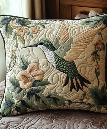 Wings In Flight Quilted Pillowcase - Dynamic Wing Pattern, Soft Cotton Blend Decorative Cover For Stylish Rooms