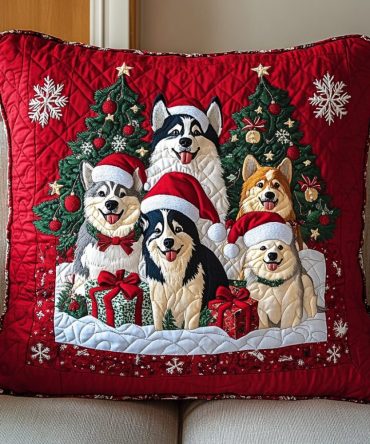Winter Husky Quilted Throw Pillow Cover - Playful Siberian Husky Winter Scene, Cozy Decorative Pillowcase For Holiday & Seasonal Decor