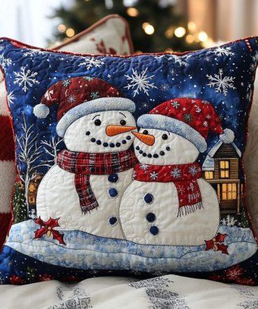 Winter Joy Quilted Pillow Cover — Festive Holiday Decorative Pillowcase To Brighten Sofas & Beds, Soft Cozy Accent