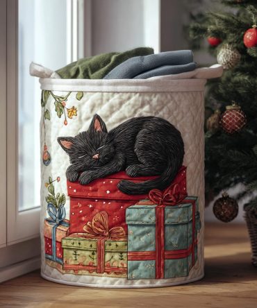 Winter Dreams Quilted Fabric Hamper – Stylish Collapsible Laundry Basket, Insulated Padded Design, Lightweight & Easy-Care