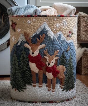 Woodland Reindeer Quilted Hamper — Nature-Inspired Collapsible Laundry Basket With Handles, Rustic Forest Storage For Home & Holiday Use
