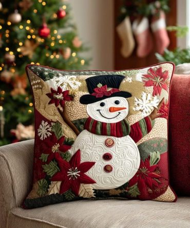 Winter Snowman Delight Quilted Holiday Pillow Cover — Cheerful Snowman Design, Soft Quilted Texture For Sofa, Bed & Seasonal Cheer