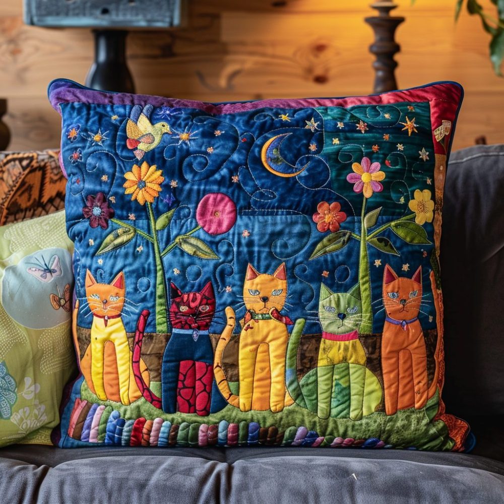 Whimsical Cat Quilted Pillow Cover – Playful Whisker Design Decorative Throw Pillowcase, Soft Quilted Texture For Couch, Bed & Nursery