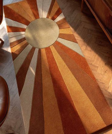 Amber Horizon Runner Rug — Golden-Tone Hallway Runner With Subtle Pattern, Durable Low-Pile Design For High Traffic Areas, Easy Care For Entry & Stairs
