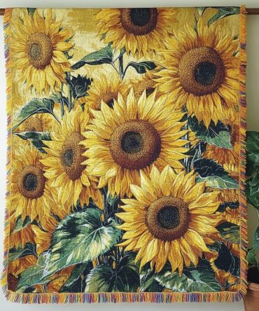 Radiant Petals Decorative Woven Throw — Soft Sofa Blanket For Living Room, Floral Accent & Stylish Gift For Home Comfort