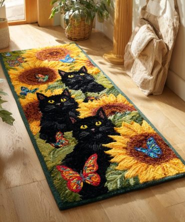 Sunny Cat Patch Runner Rug — Playful Cat-Themed Hallway Carpet, Colorful Low-Pile Runner For Pet Lovers & Kids’ Spaces
