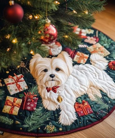 Frosted Fur Quilted Tree Skirt — Luxe Frosted Holiday Base With Soft Quilting, Embroidered Accents & Easy Machine Care