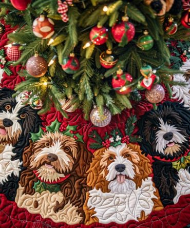Christmas Spirit Bernedoodle Quilted Tree Skirt — Festive Dog-Themed Holiday Accent, Durable Cotton Blend, Great Gift For Pet Lovers