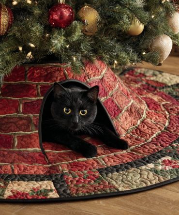 Brick Cozy Hideaway Quilted Tree Skirt — Classic Brick Hideaway Scene, Thick Padding, 48" Round, Durable & Machine Wash Friendly Holiday Accent