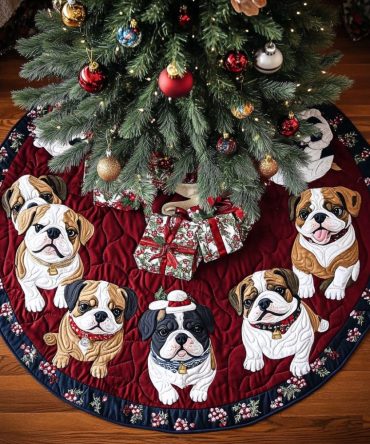 Christmas Joy Bulldog Quilted Tree Skirt — Festive Bulldog Holiday Base Cover, Quilted Fabric Tree Skirt For Seasonal Cheer