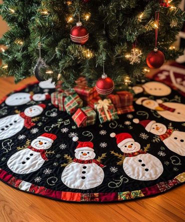 Chilly Cheer Quilted Christmas Tree Skirt — Festive Winter Base With Durable Quilting & Soft Fabric, Ready For Holiday Celebrations