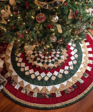 Classic Spiral Quilted Tree Skirt - Timeless Holiday Tree Skirt For Elegant Home Styling, Photo-Ready Mantel Decor