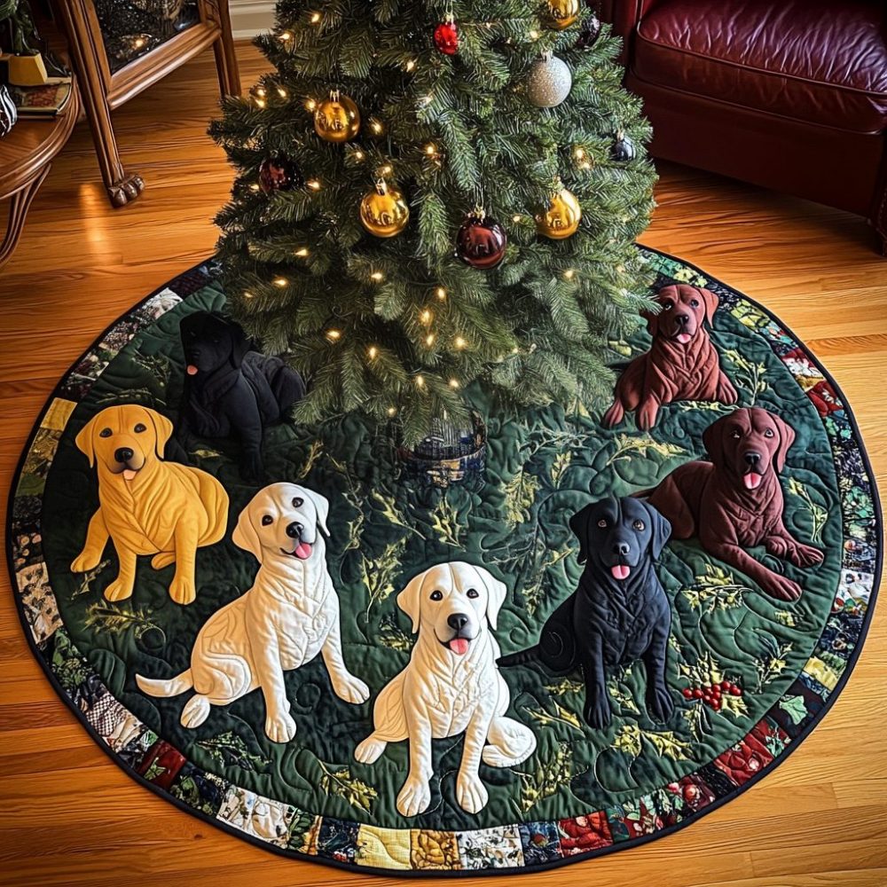 Colorful Labrador Quilted Tree Skirt — Vibrant Dog-Themed Holiday Base, Bright Quilting And Playful Labrador Graphics