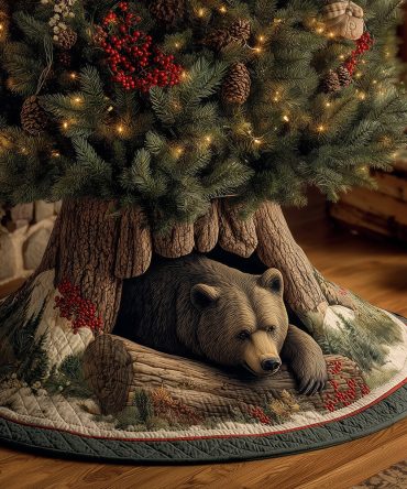 Cozy Cabin Quilted Bear Tree Skirt — 48In Rustic Christmas Skirt, Soft Reversible Polyester, Machine-Washable Holiday Decor