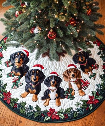 Dashie Dream Quilted Christmas Tree Skirt - Playful Dashie Dachshund Holiday Quilt, Cozy Quilting, Machine Washable, Ideal Dog-Lover Gift