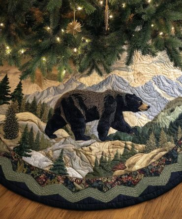 Echo Ridge Quilted Christmas Tree Skirt — Timeless Quilted Holiday Base Cover With Subtle Texture, Reversible, Fits Most Trees